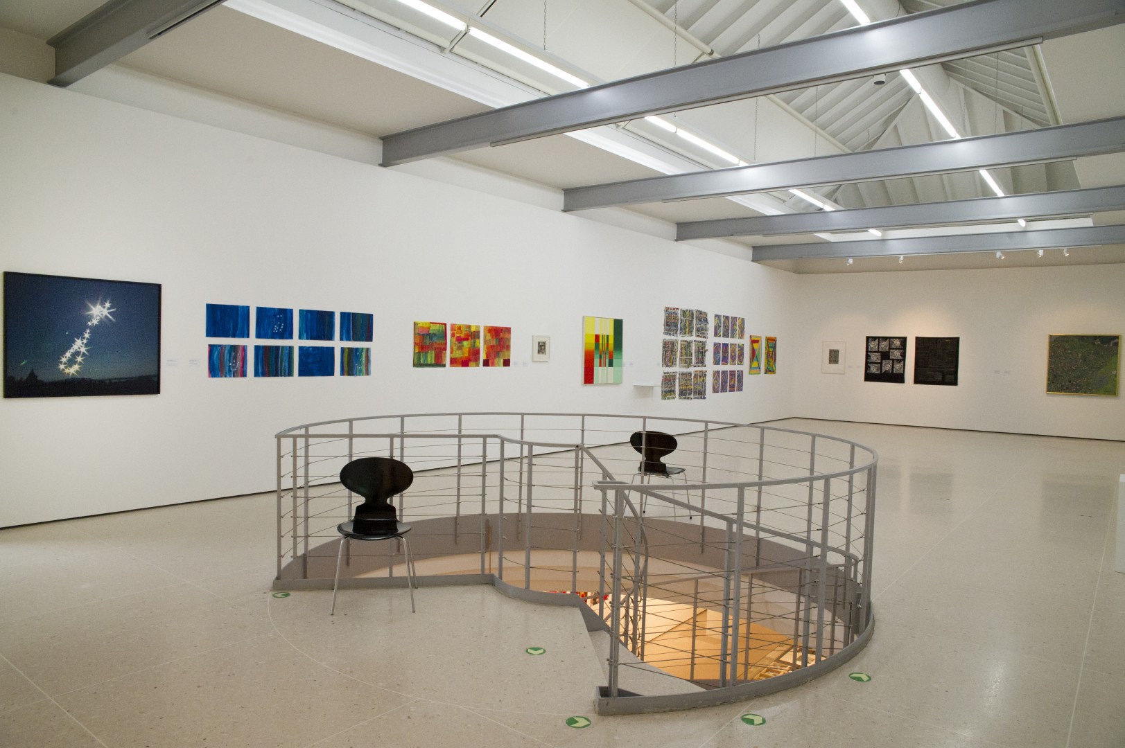 Einblick in die Ausstellung «zuwebe zu Gast. Die Sammlung auf Wunsch (2)»
